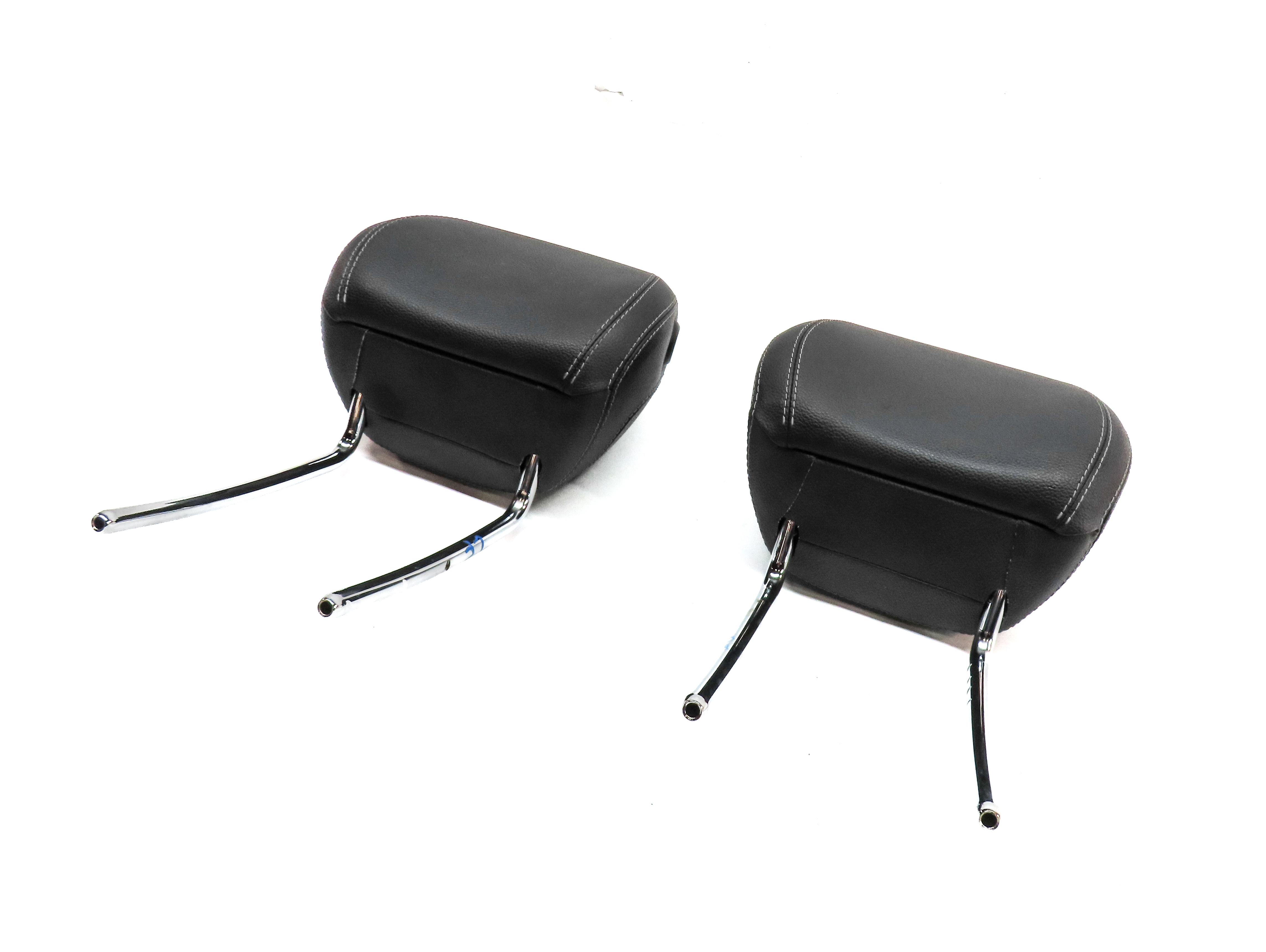 12-13 MERCEDES GL ML (W166 X166) FRONT LEFT & RIGHT SEAT HEADREST SET 2 (BLACK) — exact item pictured